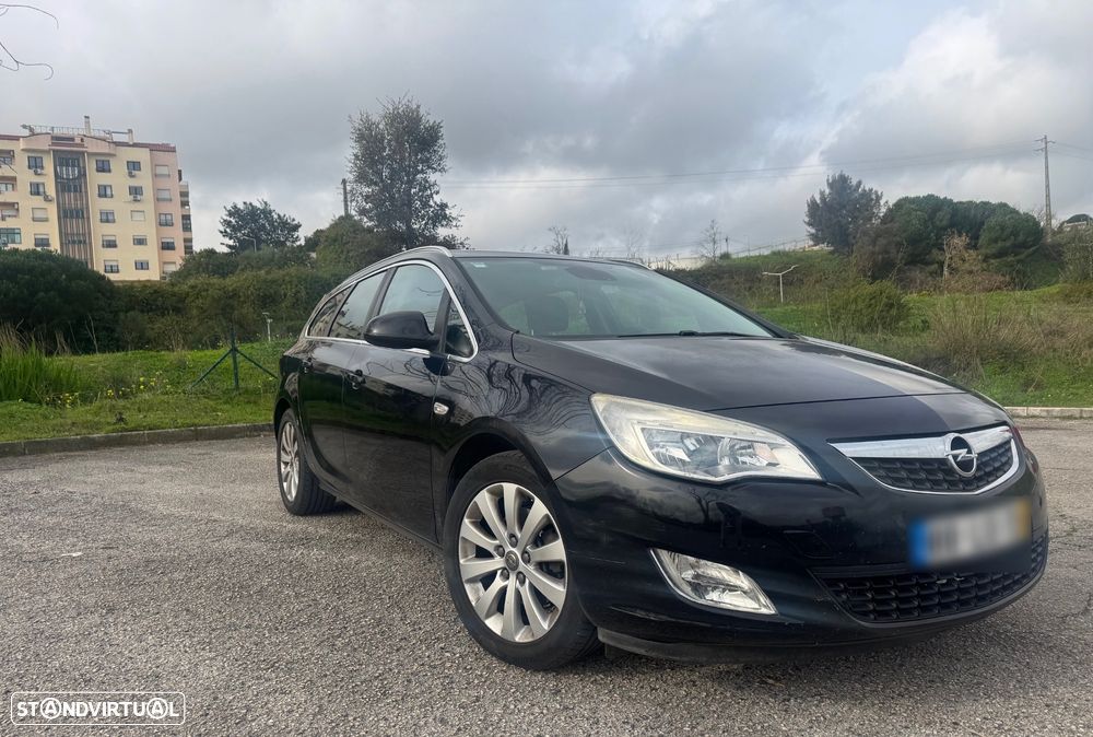 Opel Astra Sports Tourer 1.7 CDTi Cosmo - 2