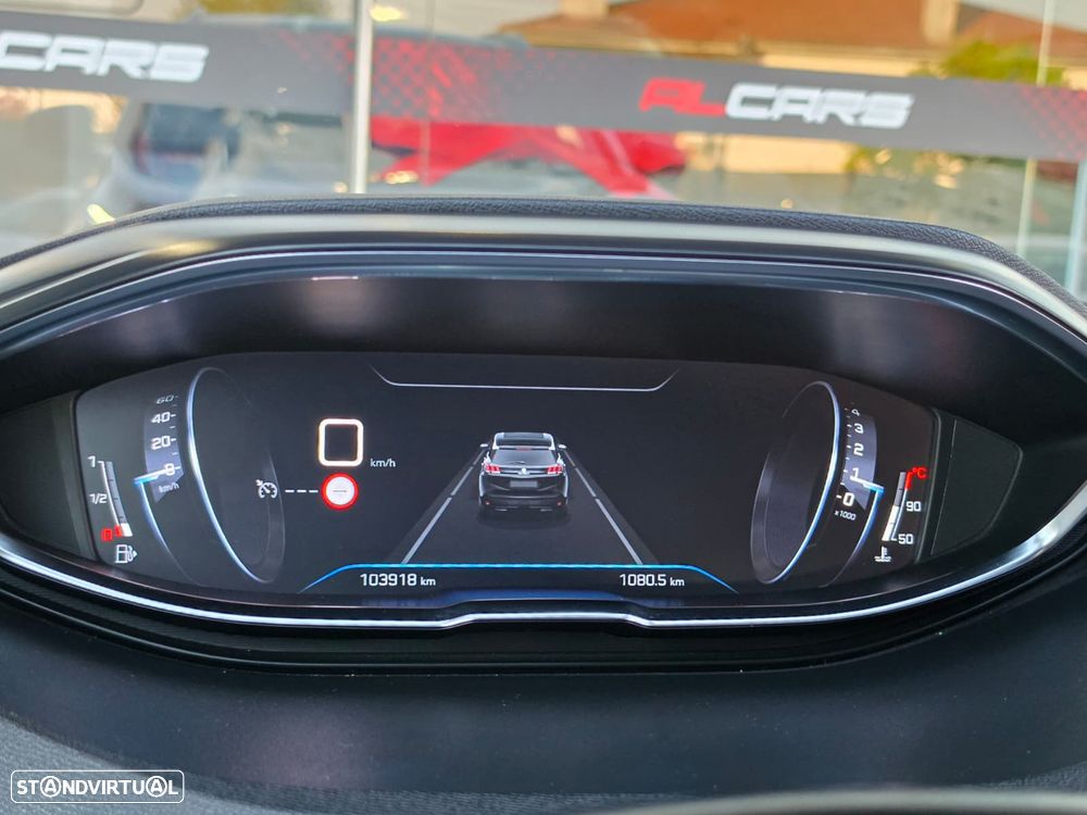 Peugeot 3008 PureTech 130 Stop & Start GPF Allure - 13