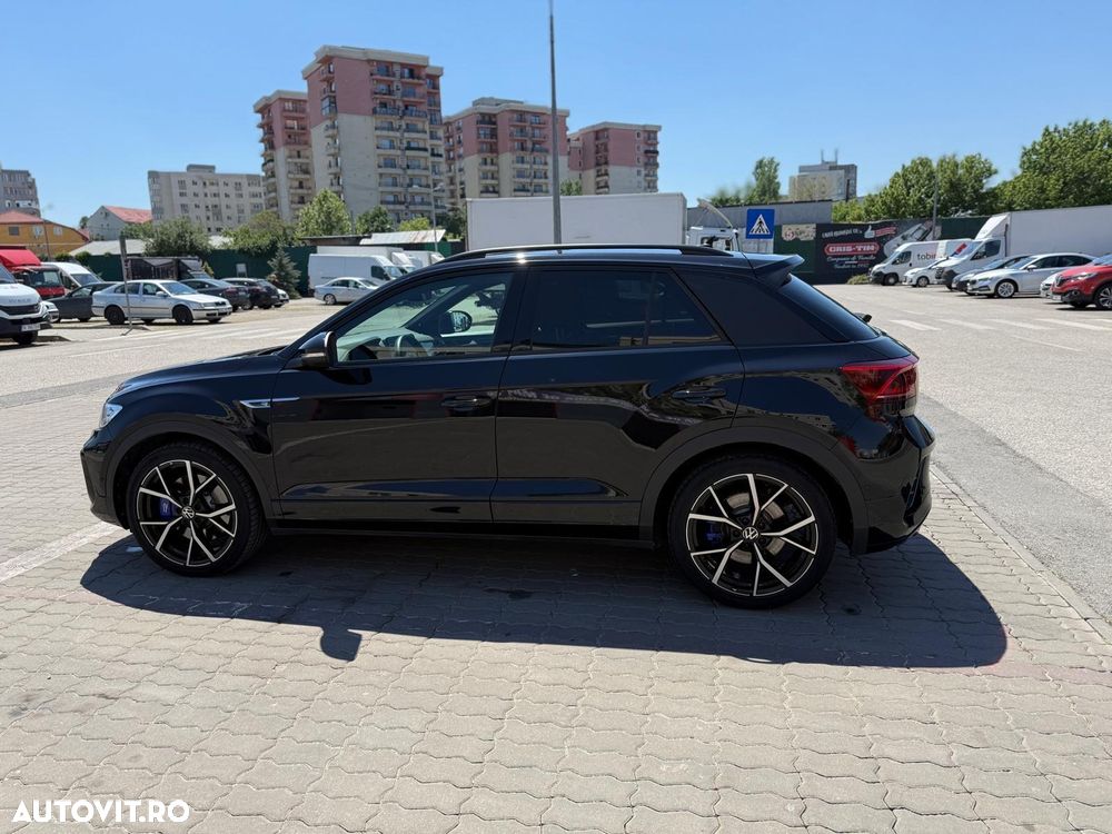 Volkswagen T-Roc R - 11