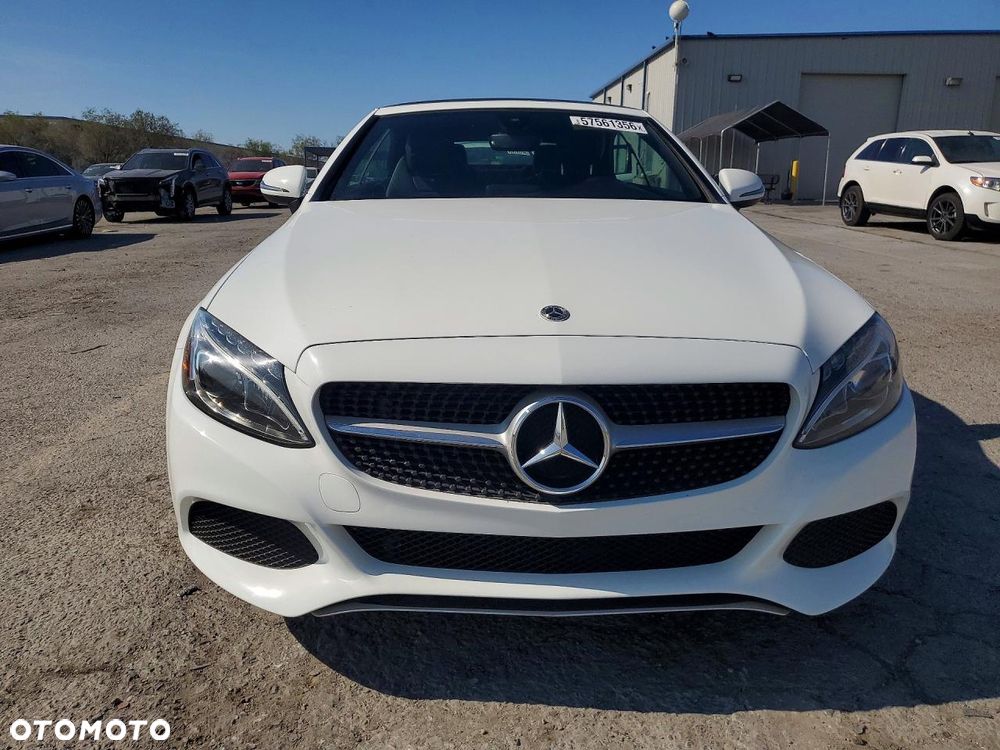 Mercedes-Benz Klasa C 300 9G-TRONIC - 6