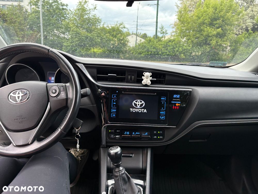 Toyota Auris 1.6 Comfort - 18