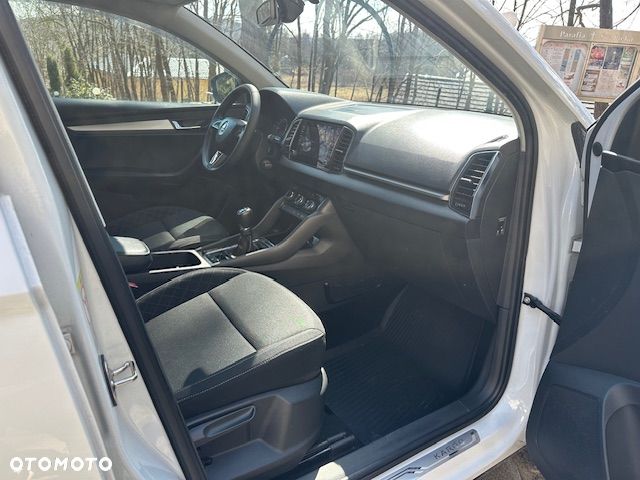 Skoda Karoq 1.6 TDI SCR Ambition - 28