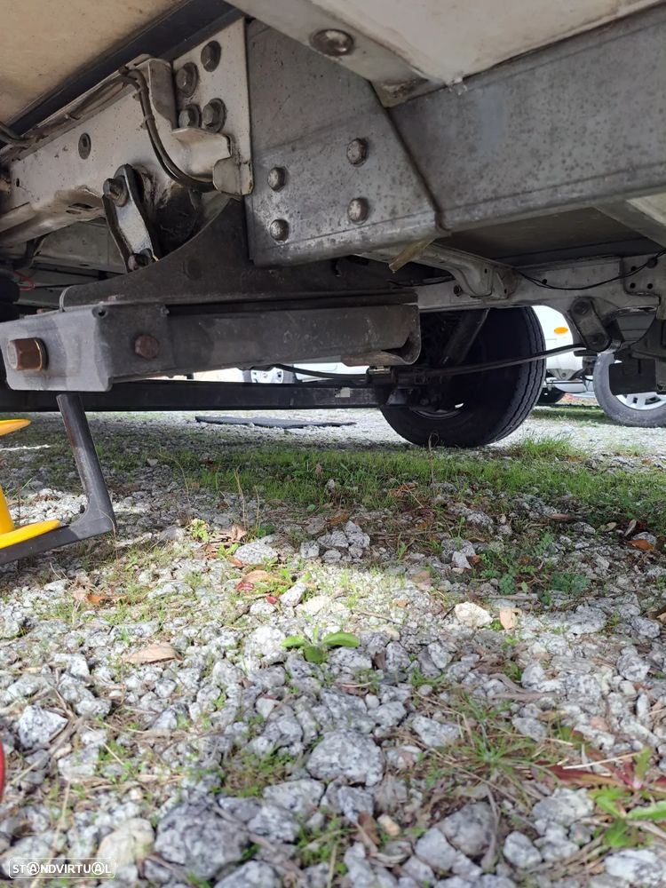 Pilote Essential P 746 - 22