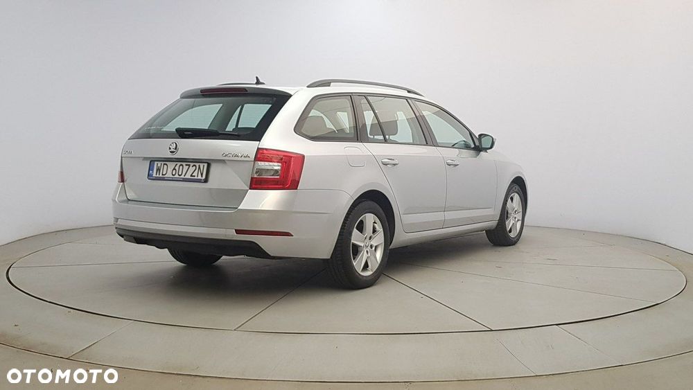 Skoda Octavia - 7