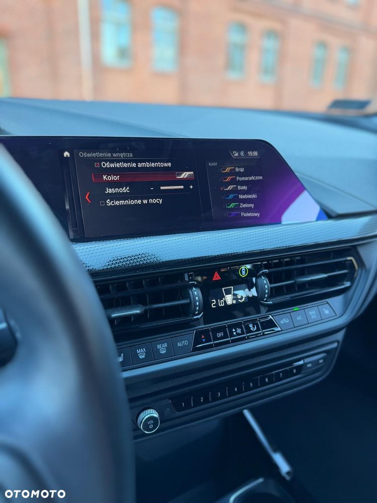 BMW Seria 1 118i Sport Line - 29