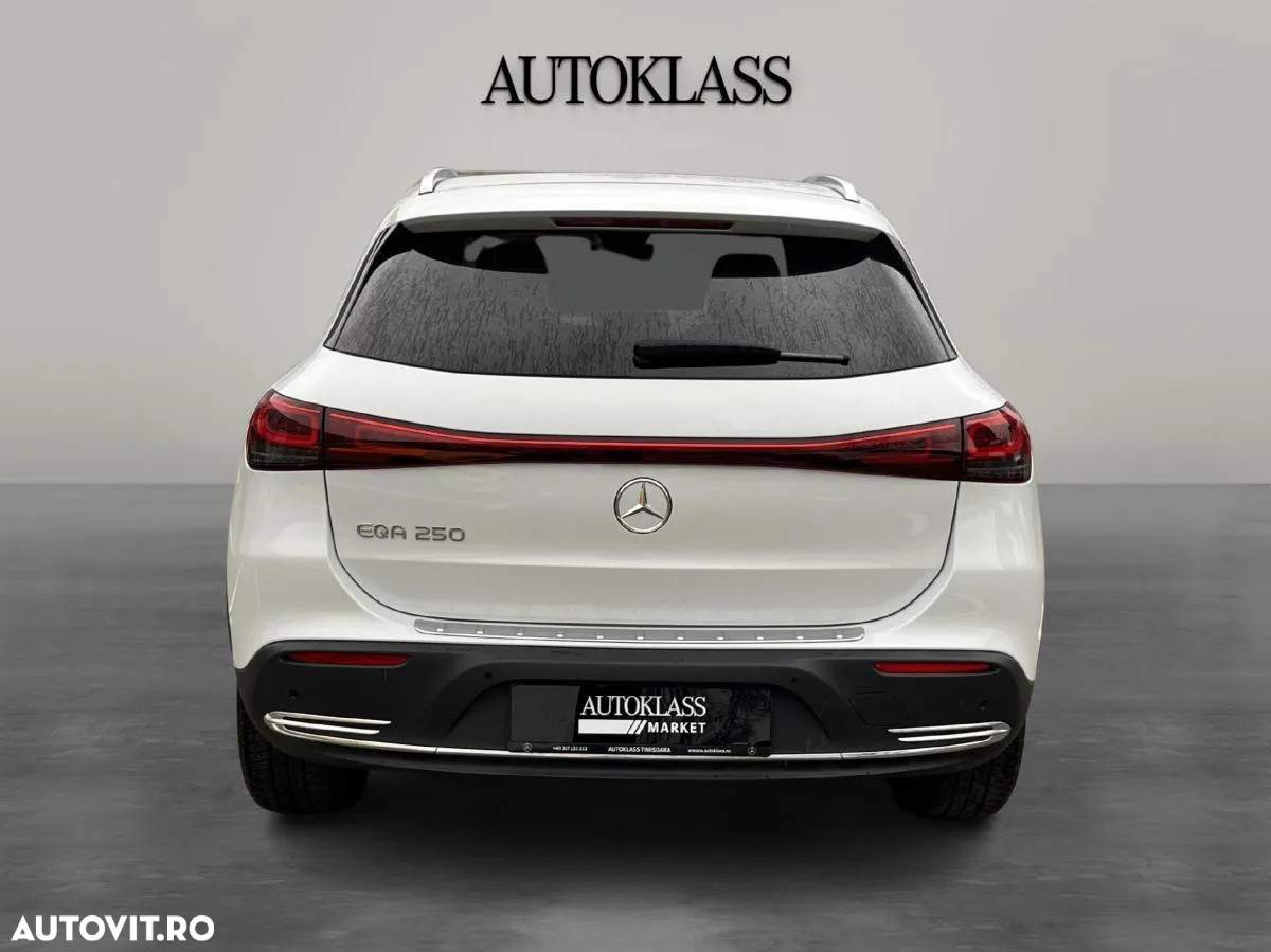 Mercedes-Benz EQA 250 - 4