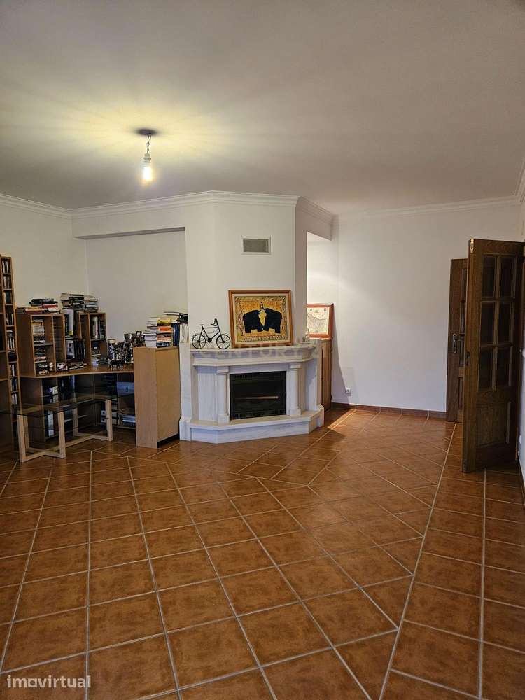Apartamento T3 em Santarém - Oportunidade Única! - Grande imagem: 2/15