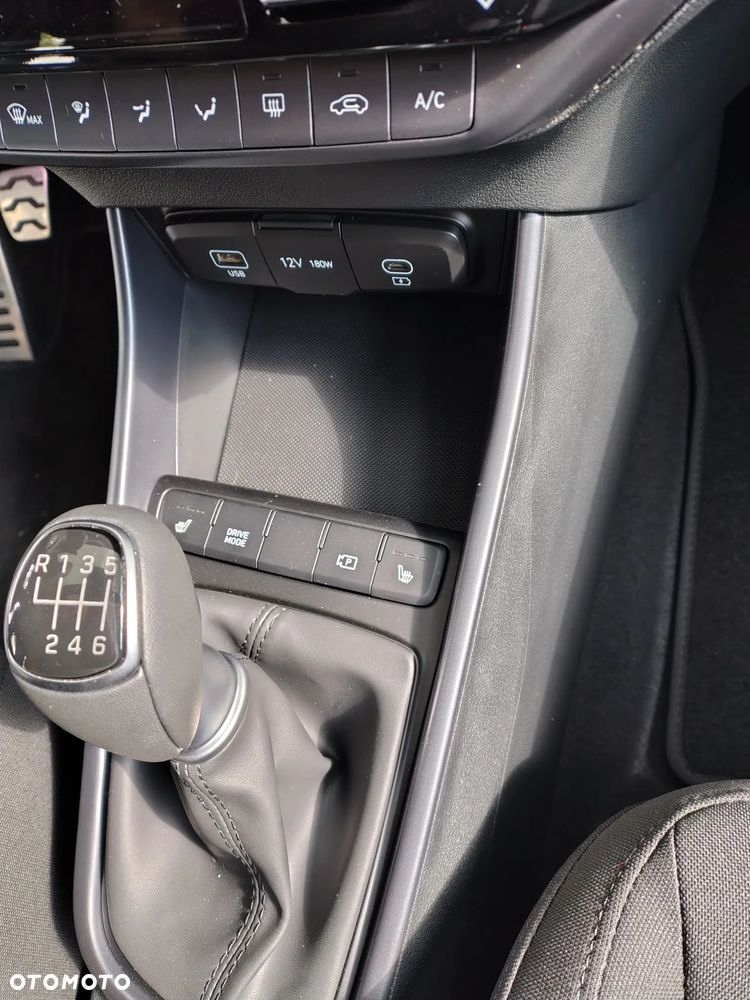 Hyundai Bayon 1.0 T-GDI Smart - 15