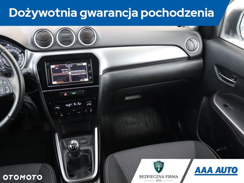 Suzuki Vitara - 10