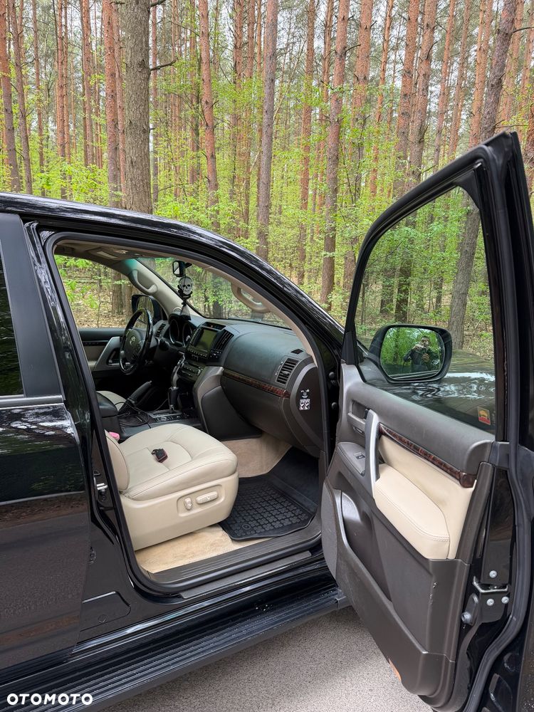 Toyota Land Cruiser LC 4.5 D-4D Prestige Platinium 7os - 22