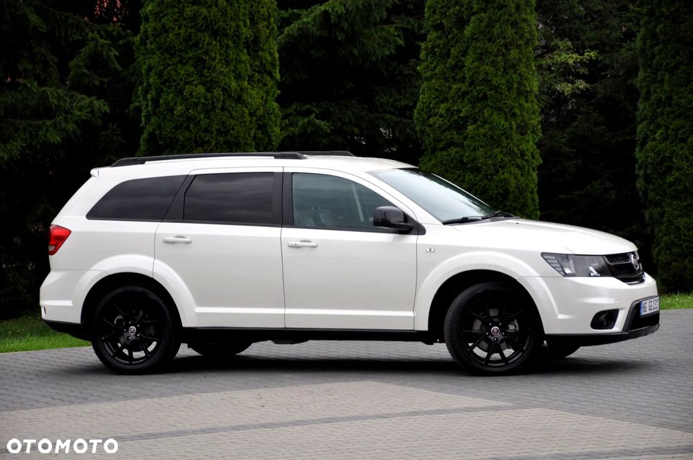 Fiat Freemont 2.0 Multijet Black Code AWD - 11