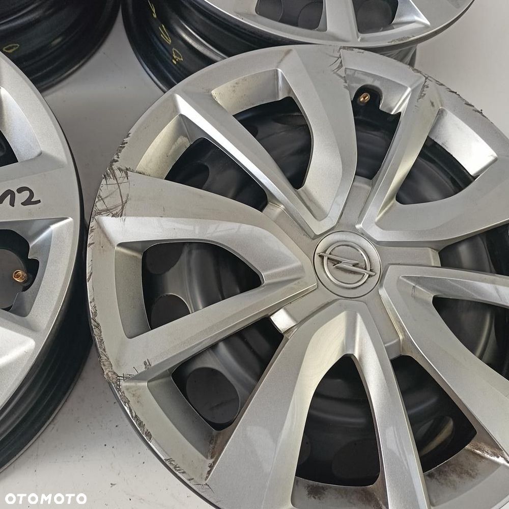 Felgi 4x108 15 Opel Corsa F + Kołpaki 4szt (F2512) - 2
