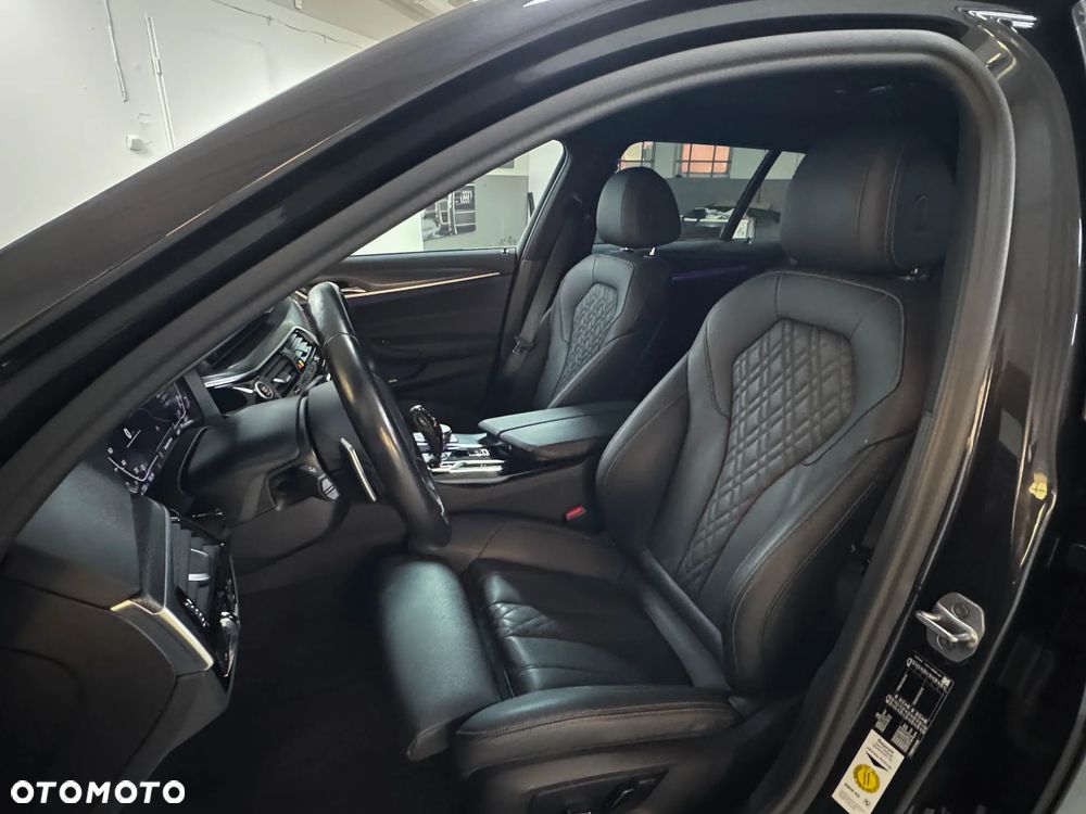 BMW Seria 5 520d M Sport Edition - 4