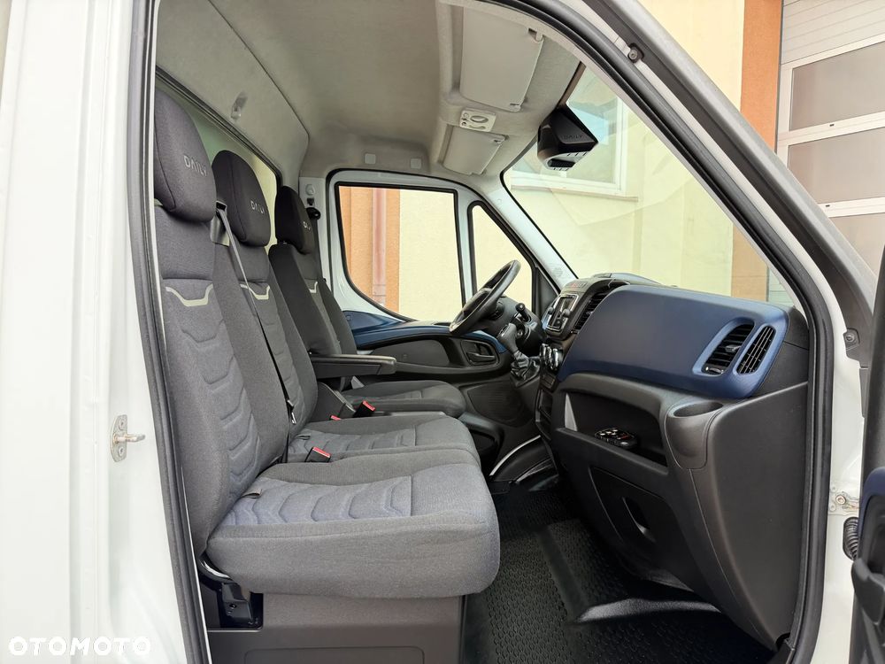 Iveco Daily 10 EP Izoterma Winda - 29