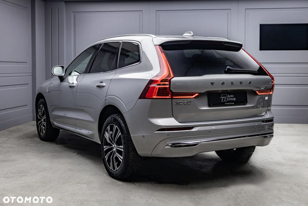 Volvo XC 60 T6 Plug-In Hybrid AWD Plus Bright - 4