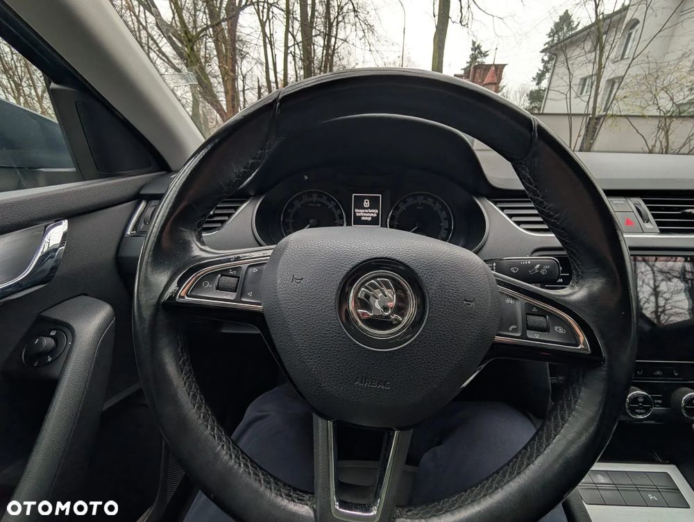 Skoda Octavia 1.6 TDI Ambition - 8