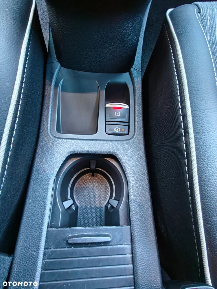 Renault Clio 1.6 E-TECH Full Hybrid 145 Techno - 13