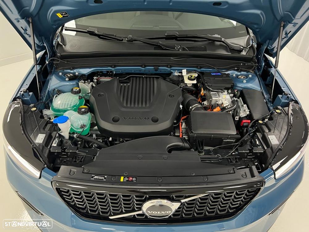 Volvo XC 40 1.5 T4 PHEV Plus Dark - 36