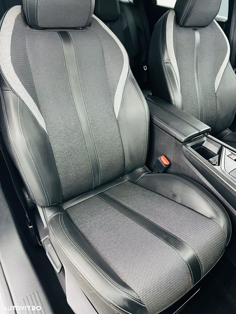 Peugeot 308 PureTech 130 Stop & Start Allure - 17