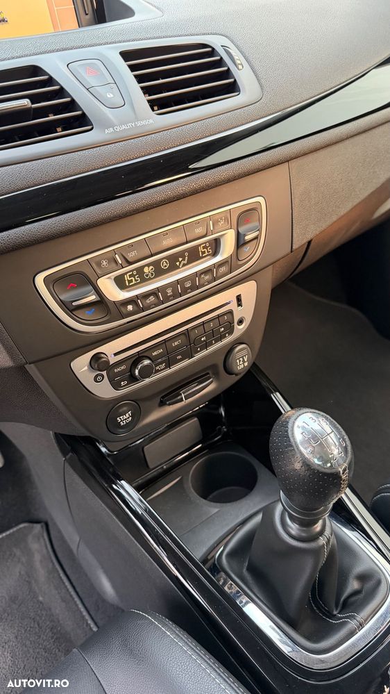 Renault Megane ENERGY dCi 130 Start & Stop Bose Edition - 22