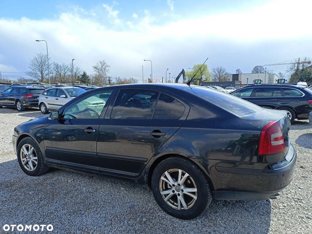 Skoda Octavia - 3