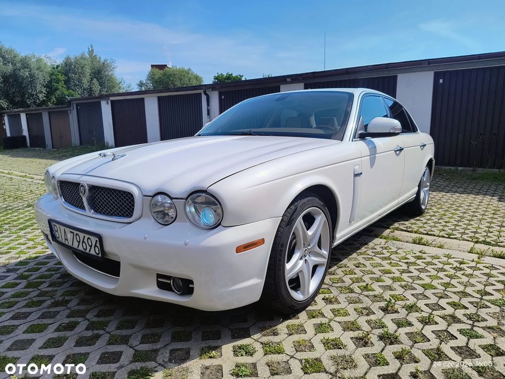 Jaguar XJ XJ8 3.5 Executive - 1