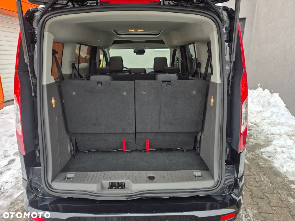 Ford Tourneo Connect Grand - 14
