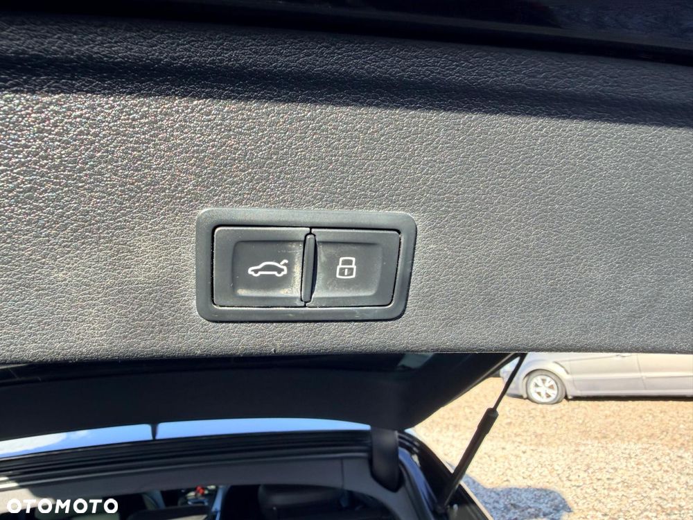 Audi A4 Avant 3.0 TDI quattro tiptronic sport - 16