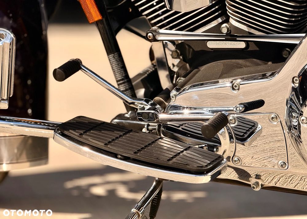 Harley-Davidson Touring Road King - 39