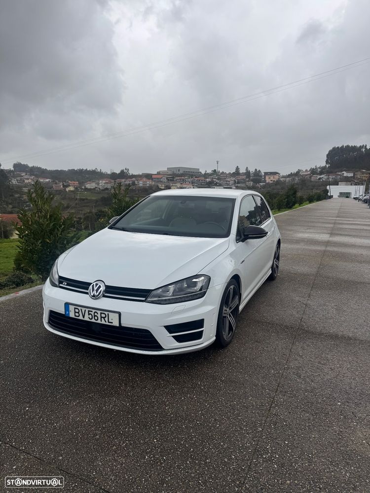VW Golf 2.0 TSi R - 1