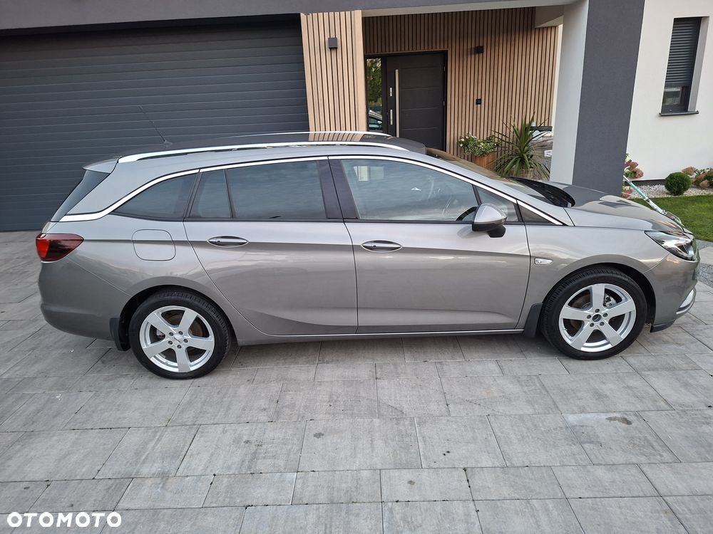 Opel Astra - 2