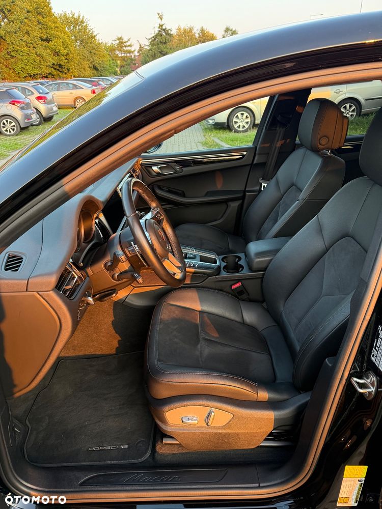 Porsche Macan Standard - 8