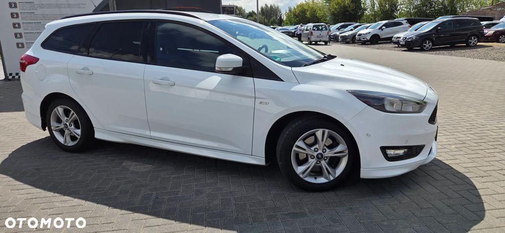 Ford Focus 1.5 EcoBoost STart-Stopp-System ST-LINE - 20