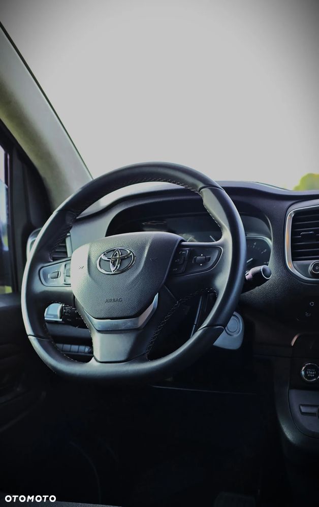 Toyota Proace Verso - 39
