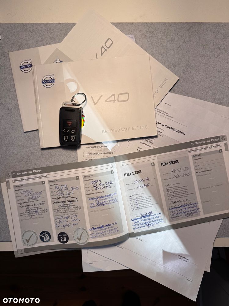 Volvo V40 D3 Geartronic Momentum - 19