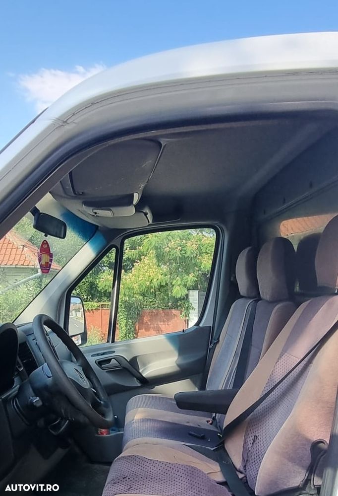 Mercedes-Benz Sprinter - 5