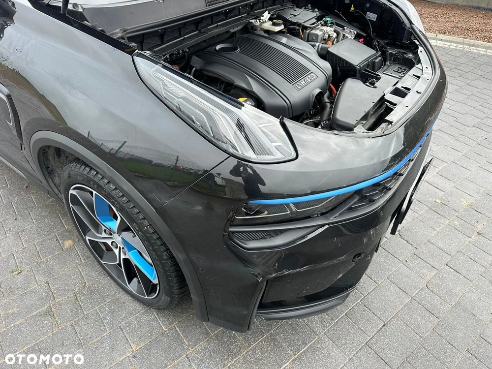 Lynk & Co 01 - 7