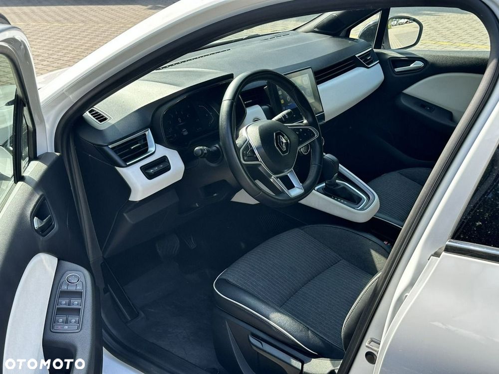 Renault Clio - 17