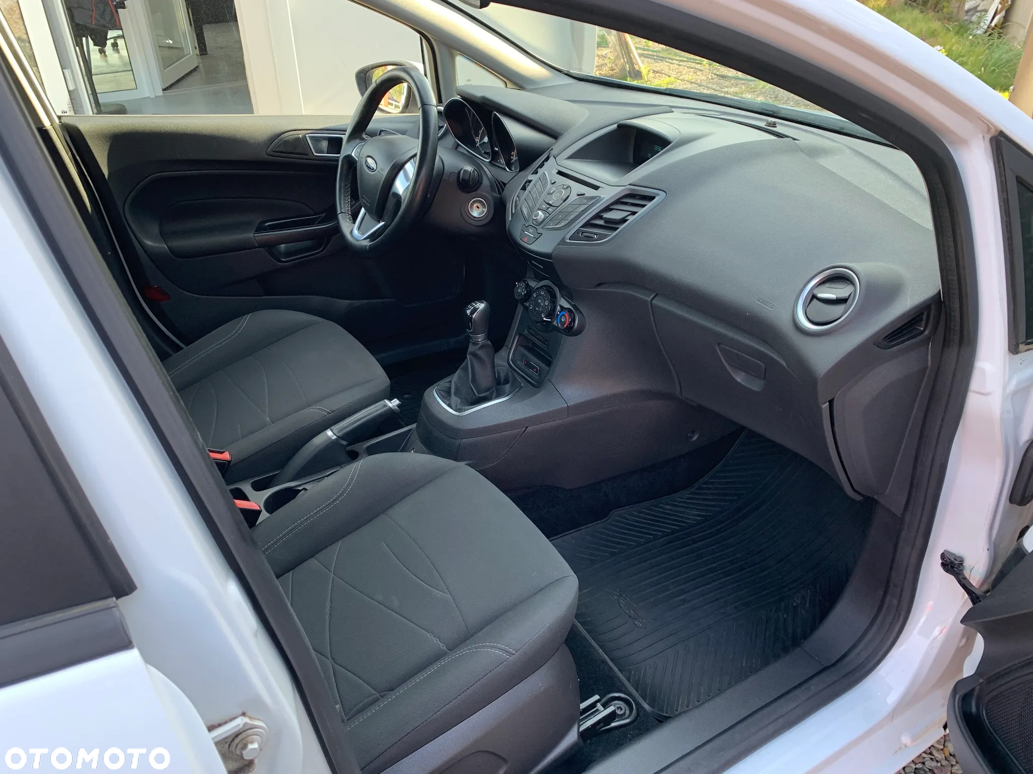 Ford Fiesta - 7