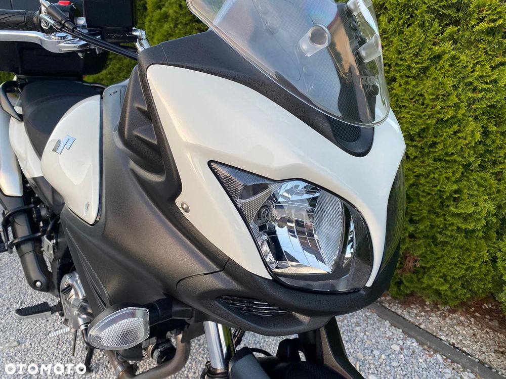 Suzuki V-STROM - 9