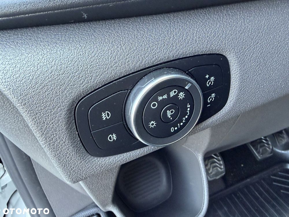 Ford transit-custom - 14