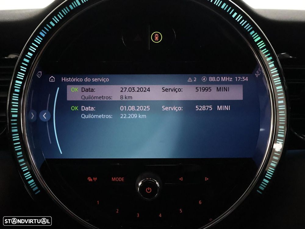 MINI Cabrio Cooper Auto - 21