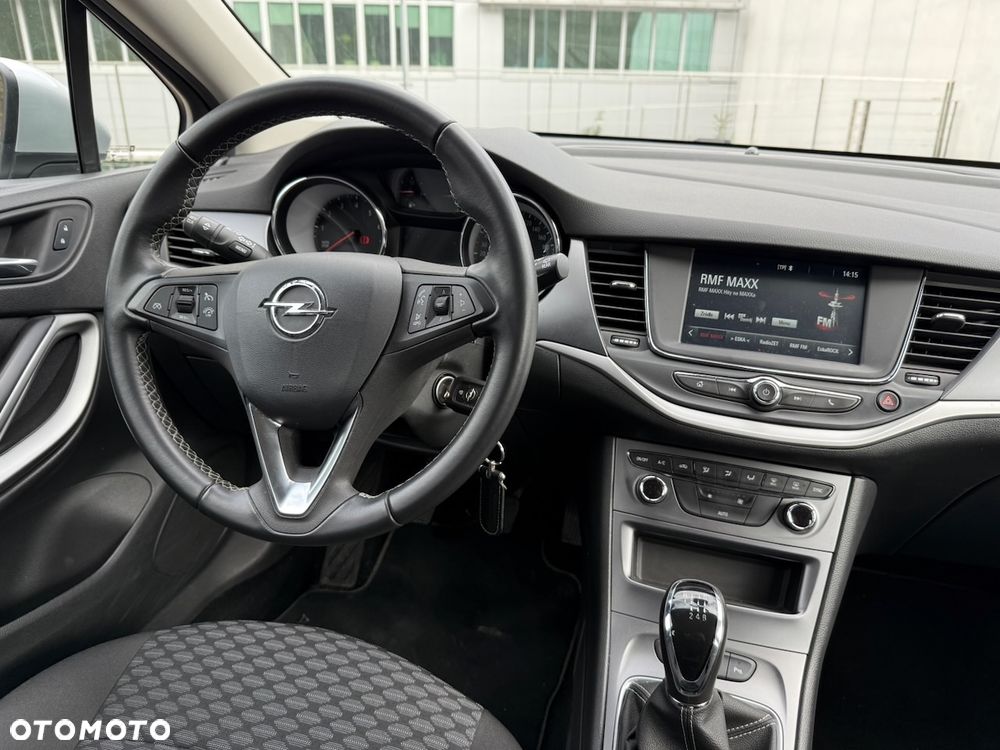 Opel Astra 1.4 T Enjoy S&S - 16