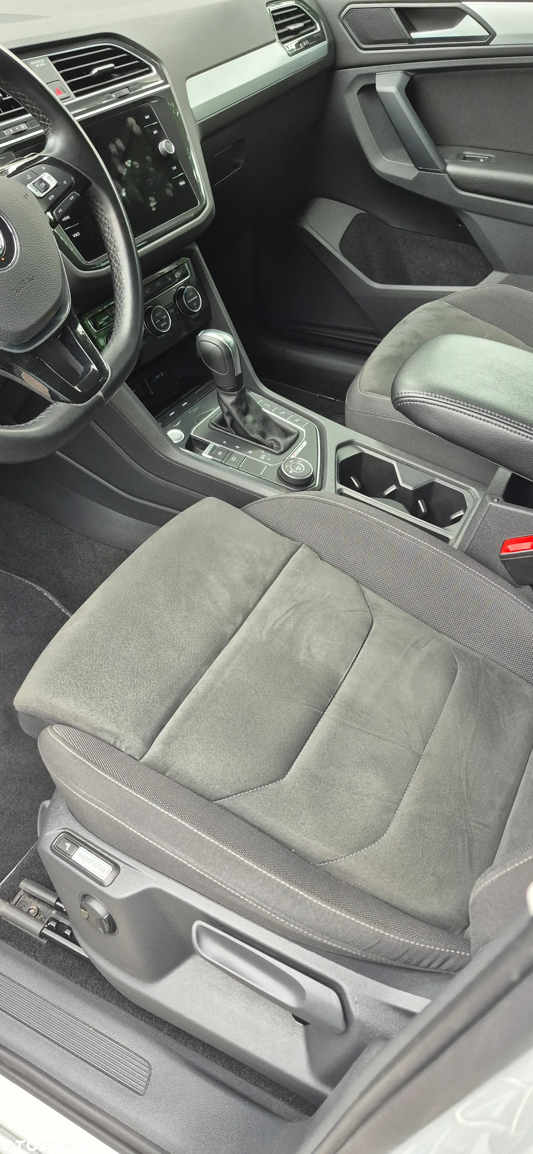 Volkswagen Tiguan 2.0 TSI 4Mot Comfortline DSG - 11