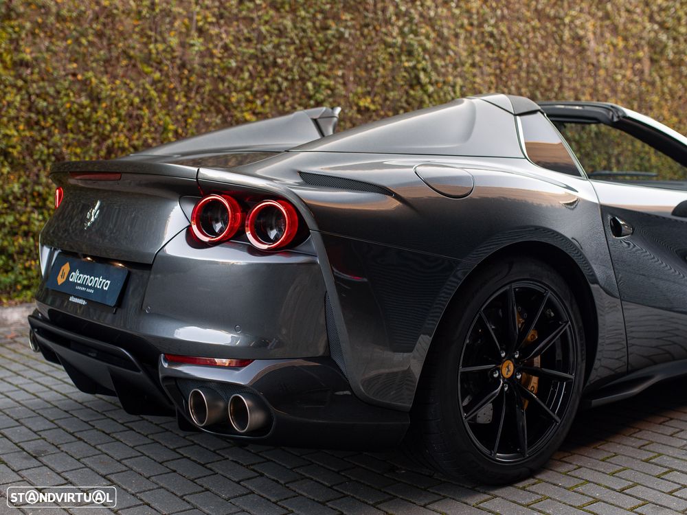 Ferrari 812 GTS Standard - 17