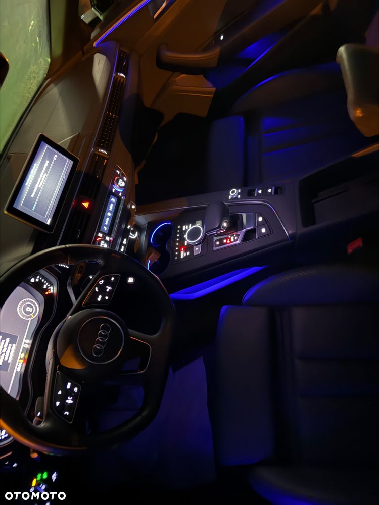 Audi A5 Cabrio 40 TFSI S tronic sport - 38