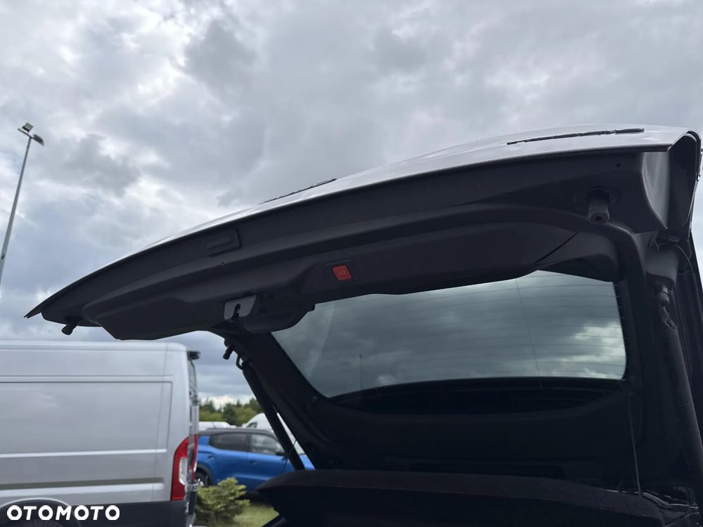 Peugeot 3008 - 12