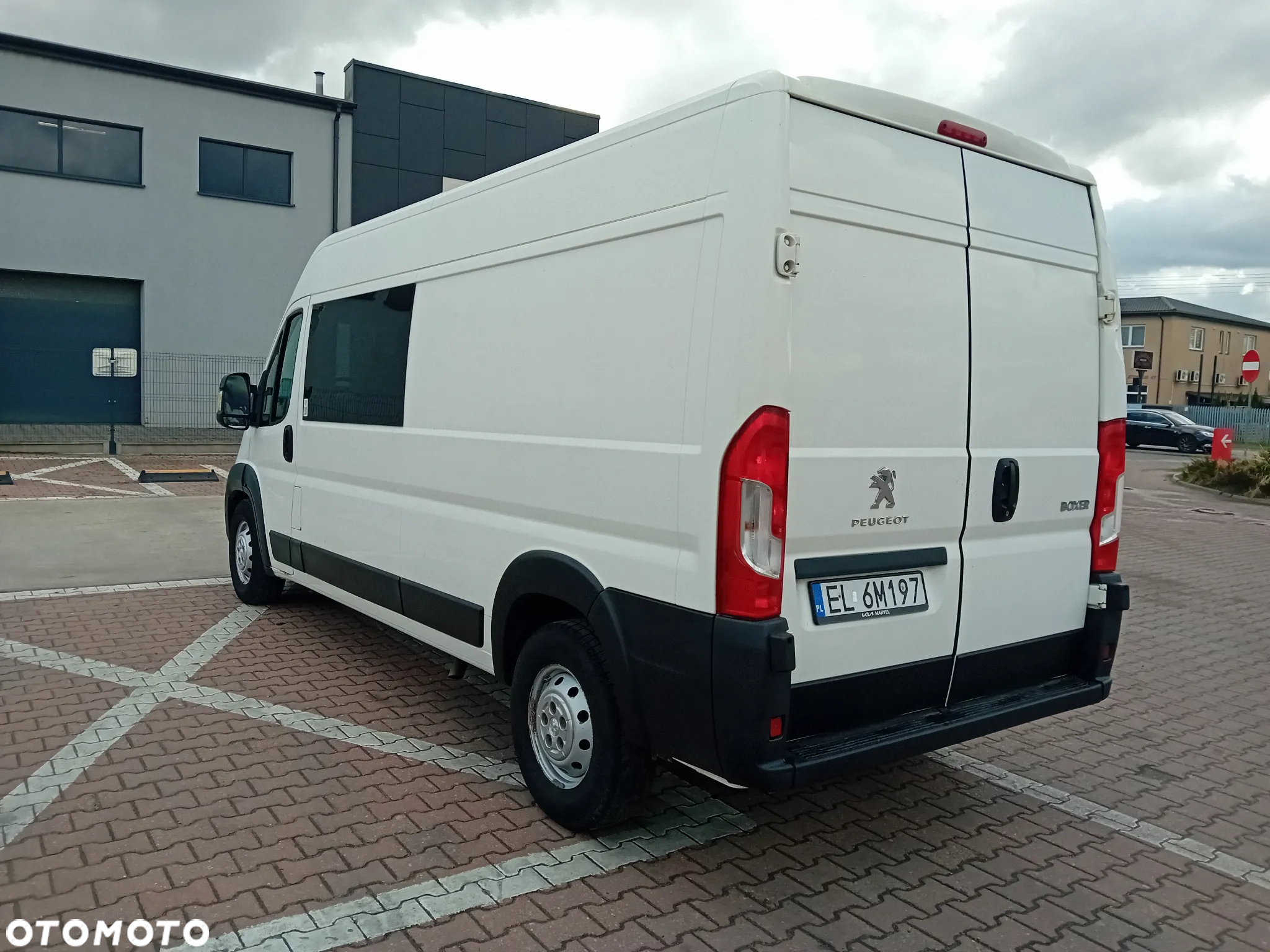 Peugeot BOXER MULTICAB - 9