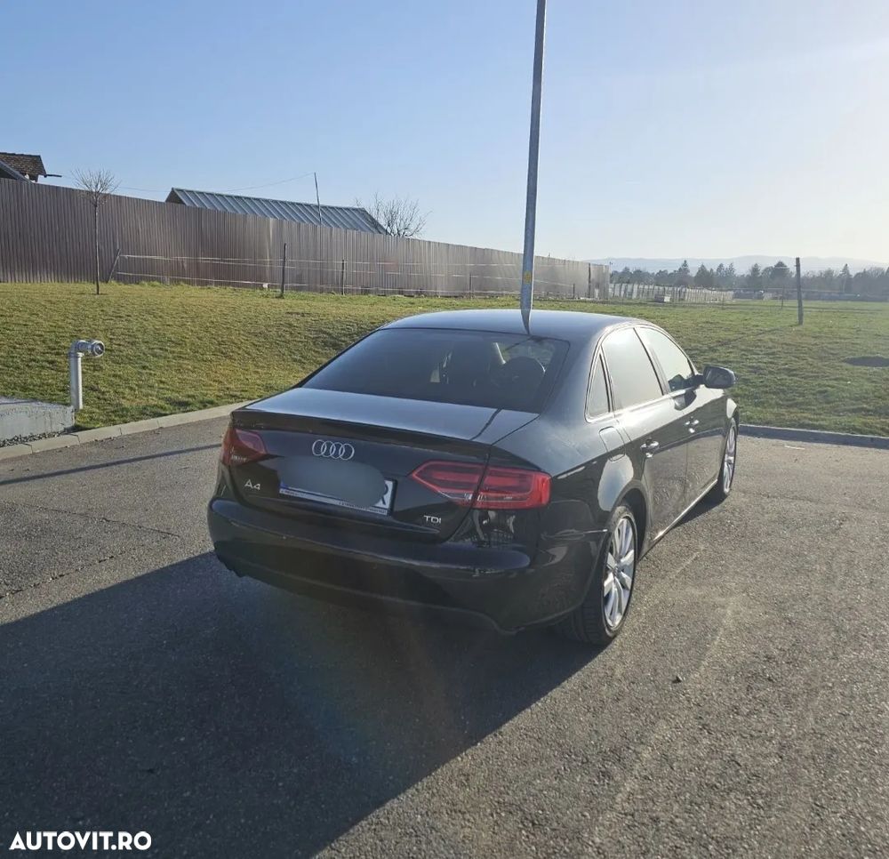 Audi A4 Limuzina 2.0 TDI B8 - 3