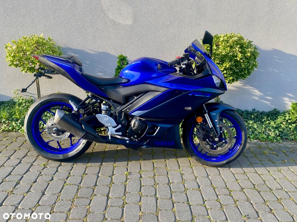 Yamaha R3 - 2
